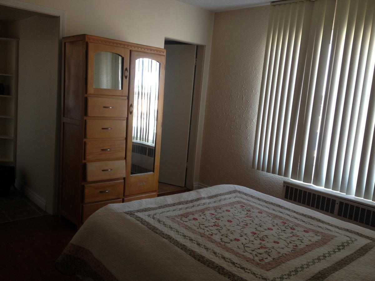 דוסון קריק The Silverado Inn מראה חיצוני תמונה